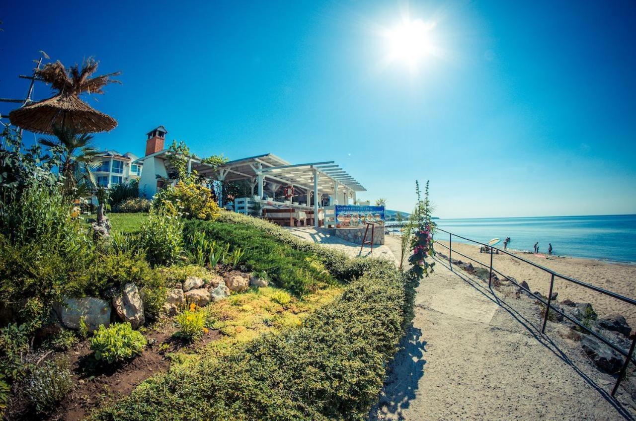 Premier Fort Beach - Premium Apartments Sveti Vlas Luaran gambar