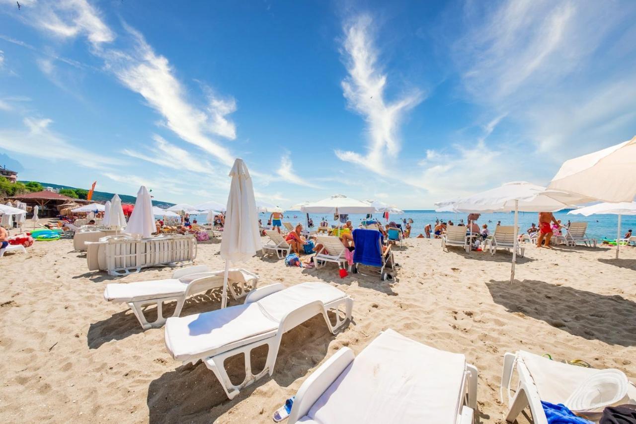 Premier Fort Beach - Premium Apartments Sveti Vlas Luaran gambar