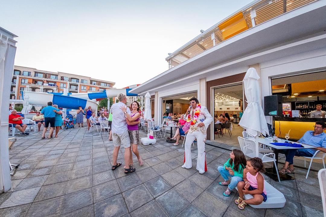 Premier Fort Beach - Premium Apartments Sveti Vlas Luaran gambar