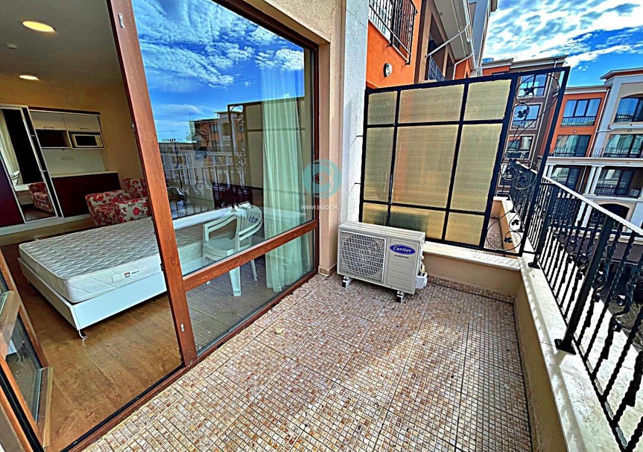 Premier Fort Beach - Premium Apartments Sveti Vlas Luaran gambar